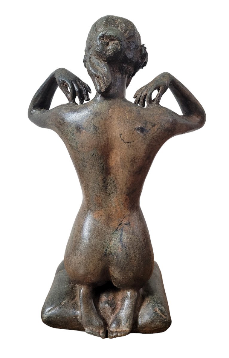 Pierre Chenet - Crouching Woman With Necklace - Bronze With Ocher Patina-photo-1