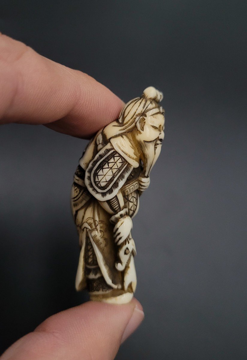 Netsuke - Guan Yu - Masatomo - Ivoiry - Japan -  Edo Period-photo-2