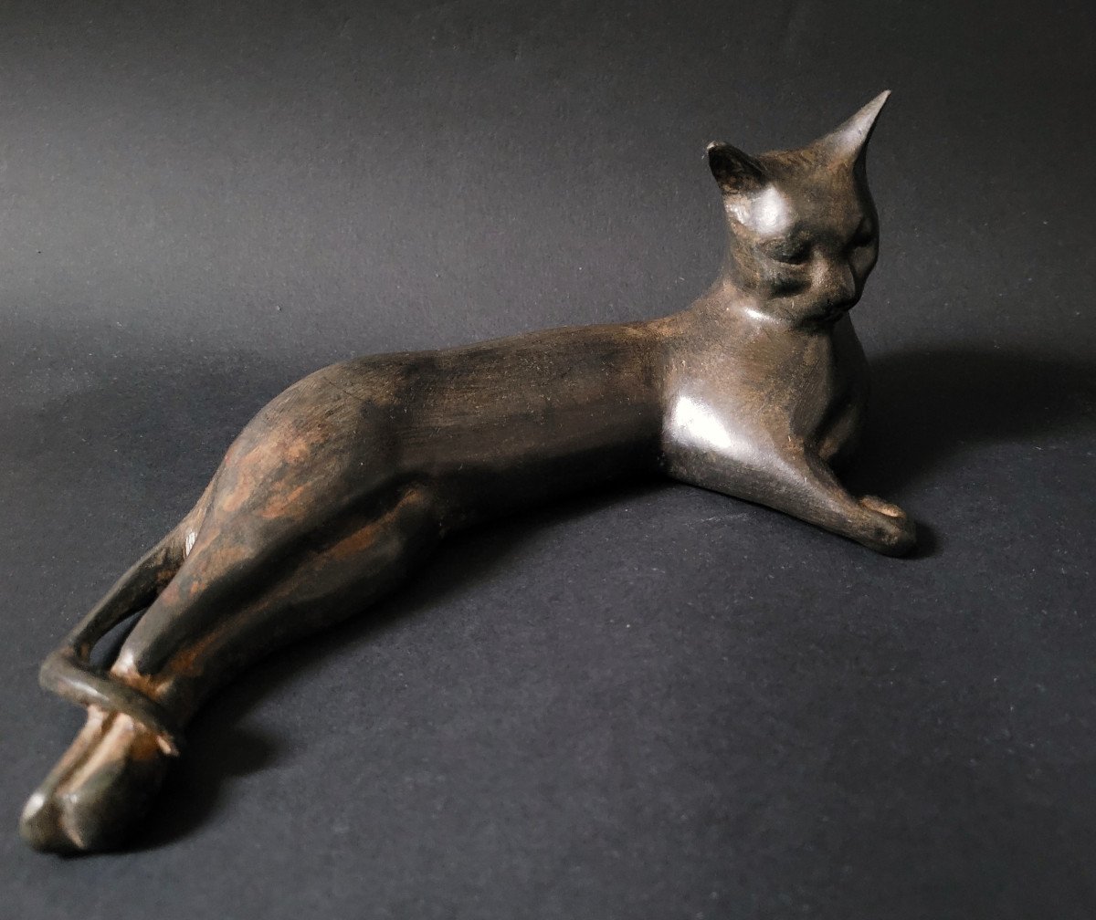 Pierre Chenet - Lying Cat - Bronze Sculpture