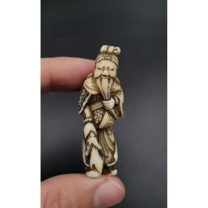 Netsuke - Guan Yu - Masatomo - Ivoire - Japon - Epoque Edo