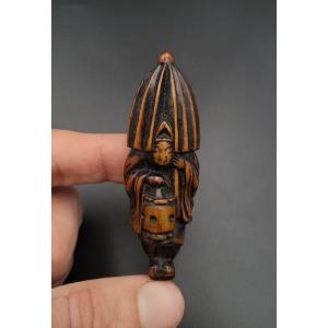 Netsuke - Serviteur De Temple Shinto - Bois - Japon - XIXème