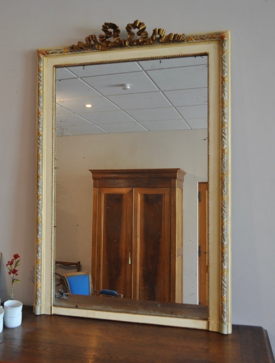 Large Louis XVI Style Mirror In Lacquered And Gilded Wood And Stucco From The 19th Century Napoleon III Mirror