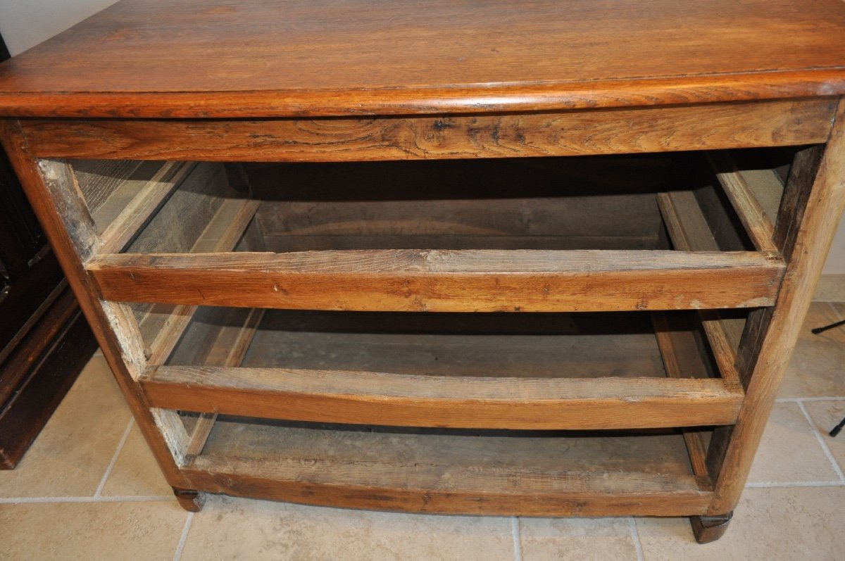 Small Antique Curved Chest Of Drawers From The Louis XIV Regency Period In Oak, Early 18th Century, To Be Restored-photo-2