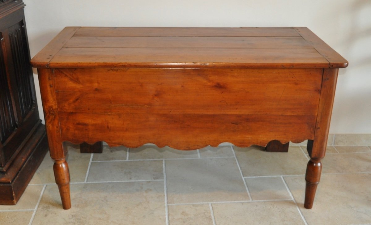 Antique Chest Or Chest In Solid Cherry Wood, 19th Century