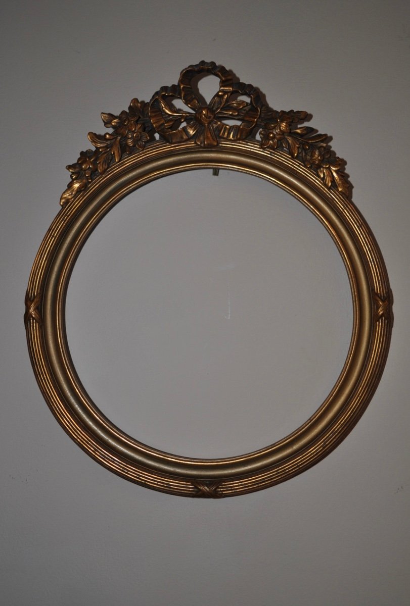 Cadre Rond Ancien En Bois Et Stuc Doré De Style Louis XVI d'époque 19ème Porte Photo Ou Autre