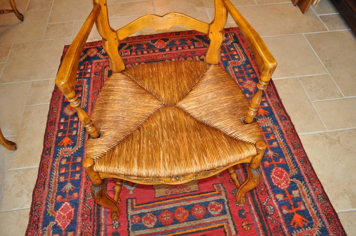 Antique Louis XV Provencal Walnut Living Room Pair Of 19th Century Radassier Straw Armchairs -photo-2