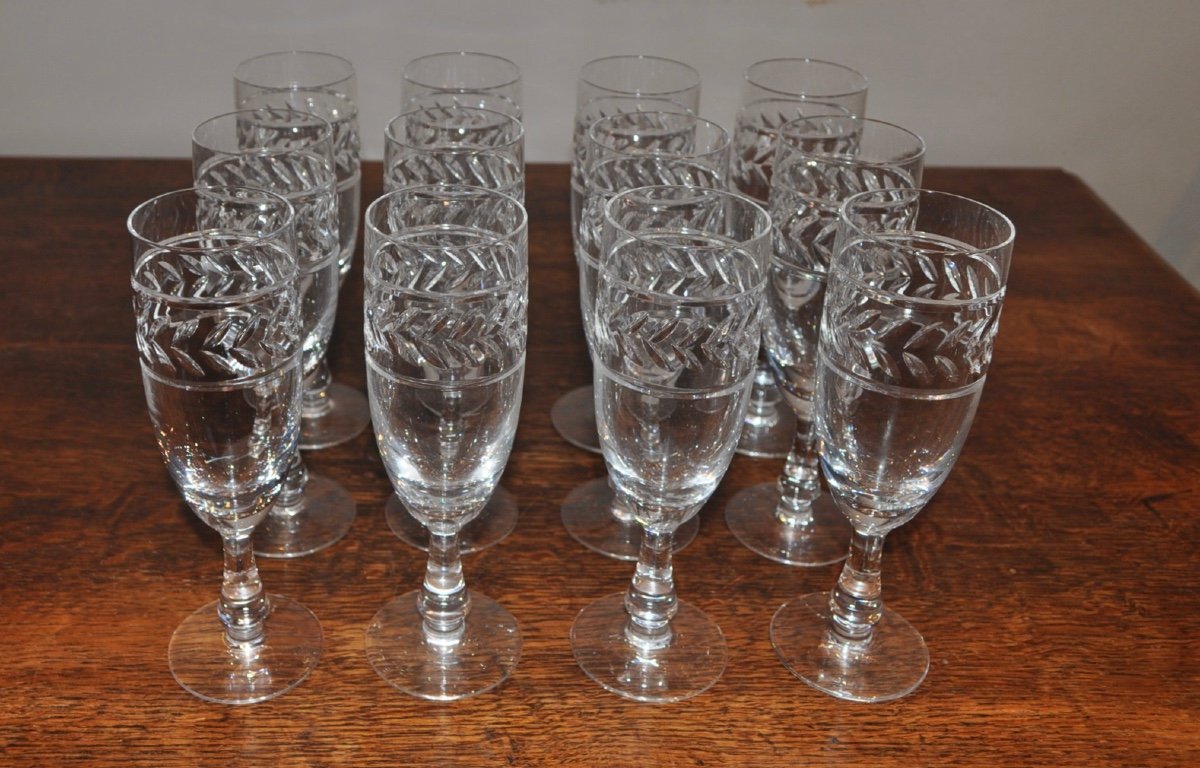 Set Of 12 Vannes Cut Crystal Champagne Flutes Le Châtel Coupe Glassware Set