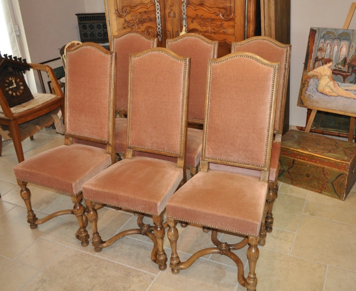 Set Of 6 Antique Louis XIV Style Chairs In Whitewashed Oak And Velvet From The Early 20th Century