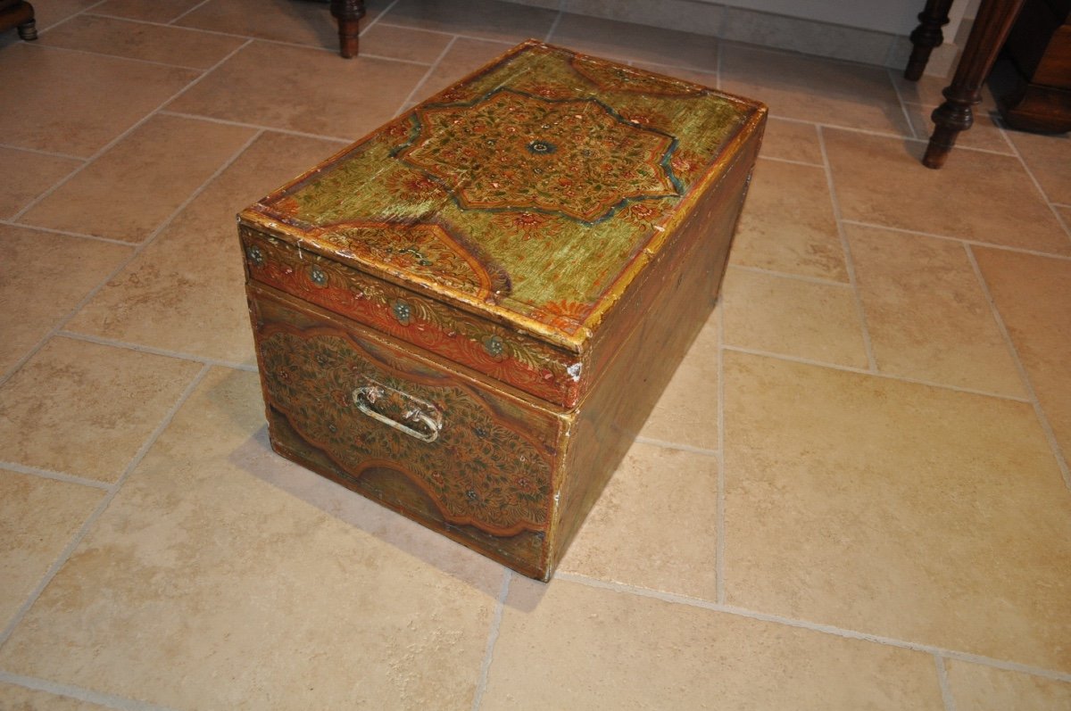 Oriental Public Writer's Chest Or Box In Painted Wood, Late 19th Century, Türkiye, Anatolia-photo-1