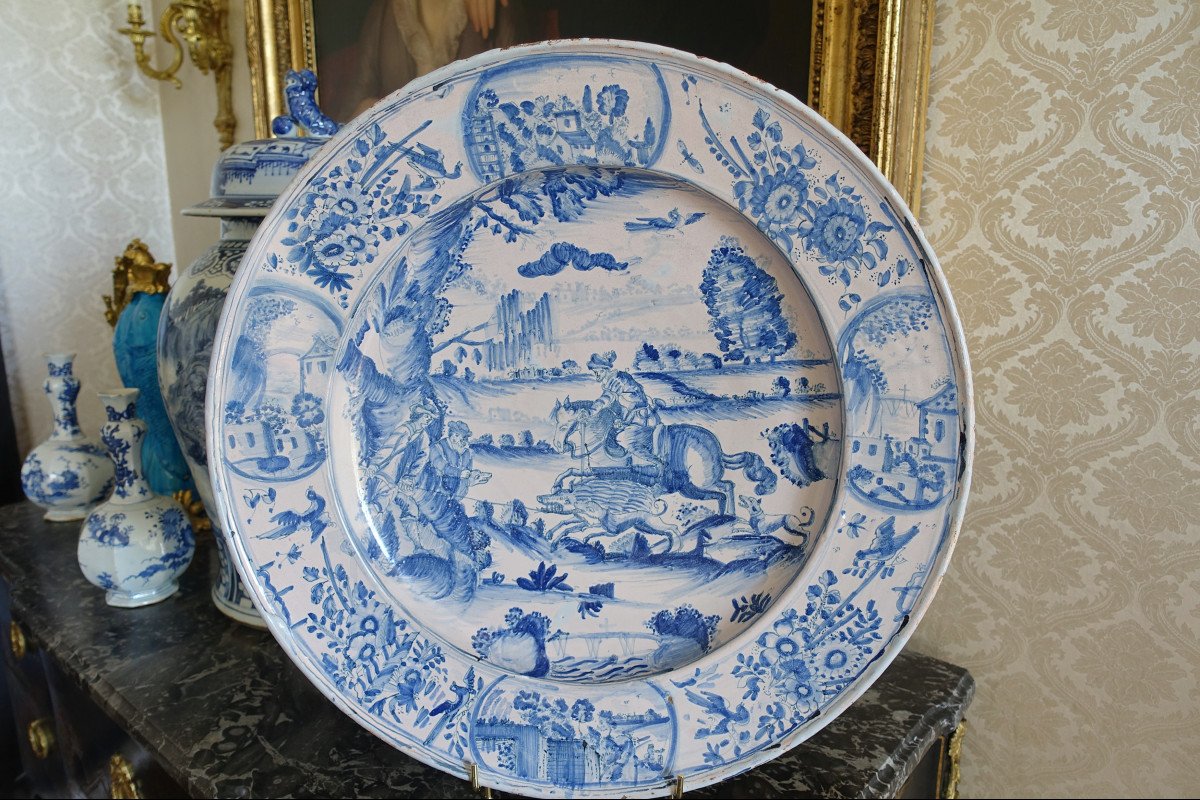 Large 17th Century Nevers Earthenware Hunting Dish, Circa 1660