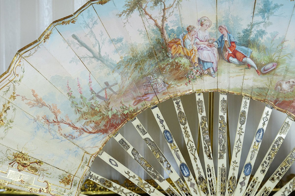 Old 19th Century Fan. Rare Engraved, Chiseled, Pierced Frame Painted With Wedgwood Medallion-photo-4