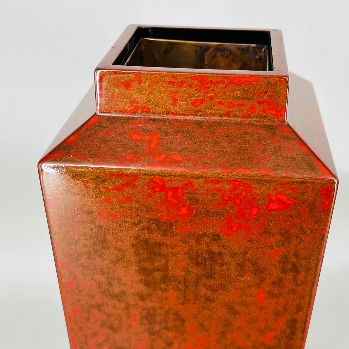 Japanese Lacquer Vase With Geometric Lines - Japan-photo-4