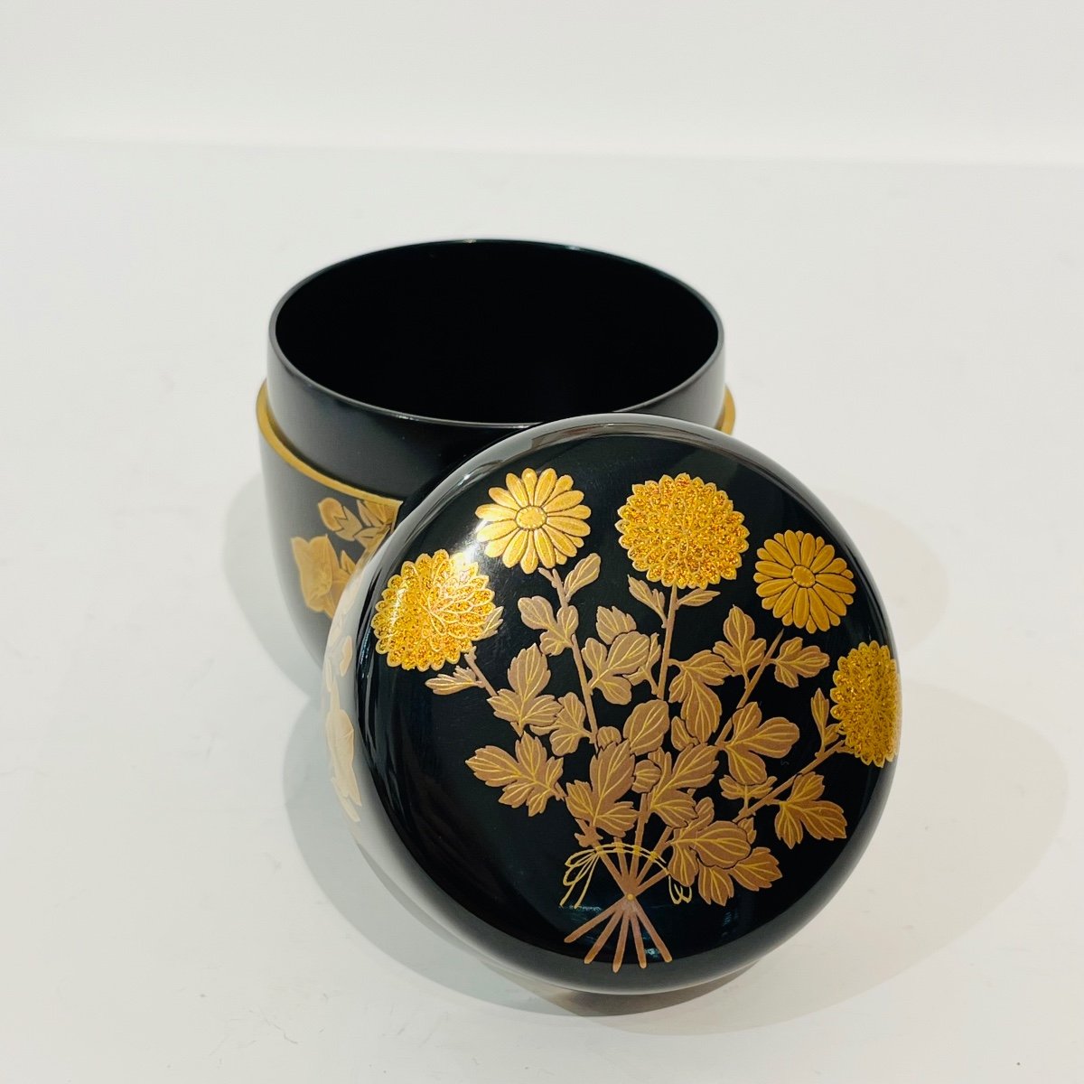 Natsume Japanese Lacquered Tea Box Bouquets - Japan-photo-7