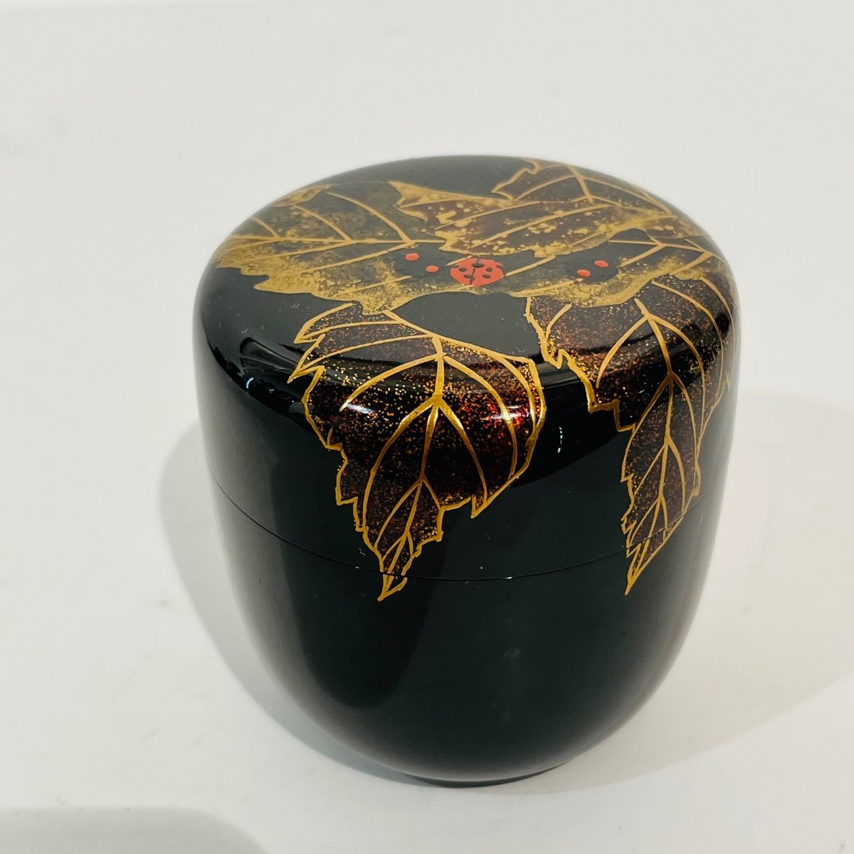 Natsume Japanese Lacquer Tea Caddy Ladybugs And Leaves - Japan-photo-6