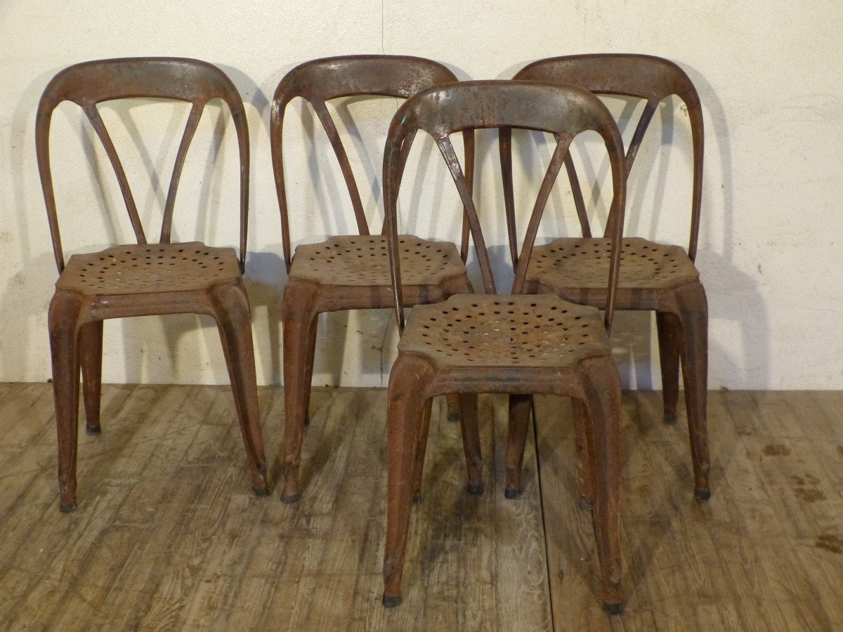 Series Of 4 Tolix Chairs-photo-1