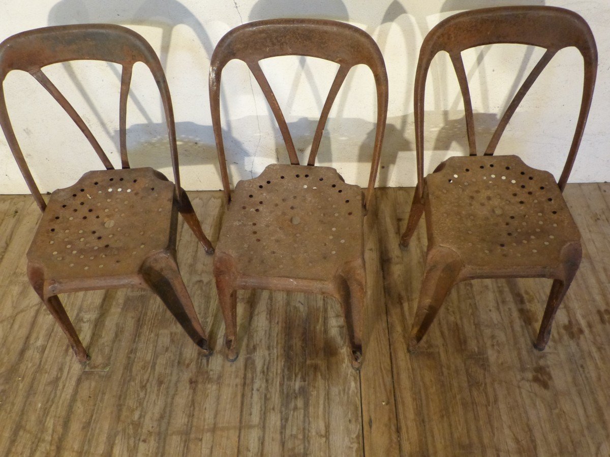 Series Of 4 Tolix Chairs-photo-2