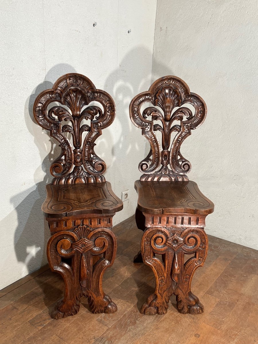 Pair Of Escabelle Chairs In Renaissance Walnut Italy 19th-photo-2