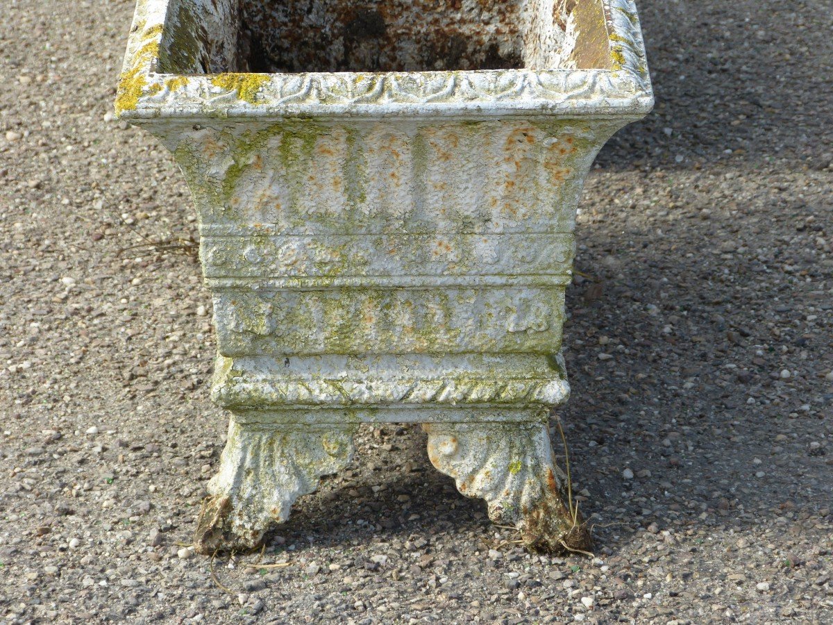 Pair Of Large 19th Century Cast Iron Planters-photo-3