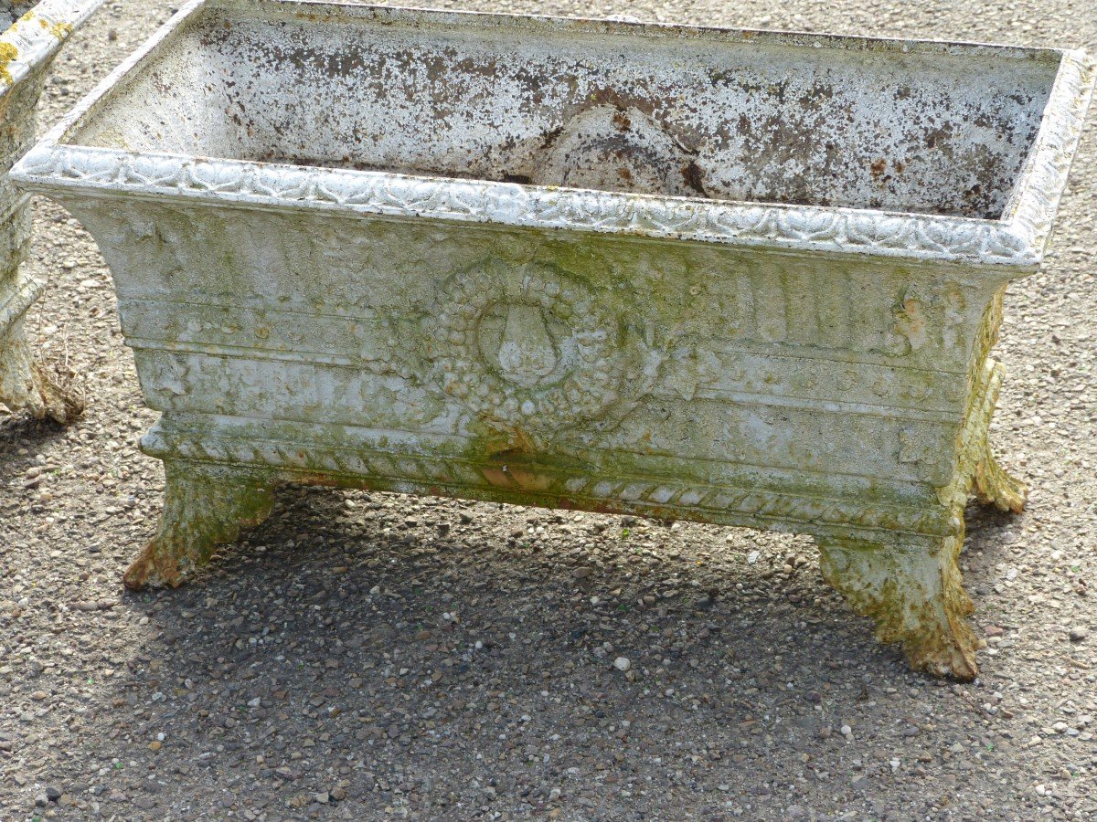 Pair Of Large 19th Century Cast Iron Planters-photo-6