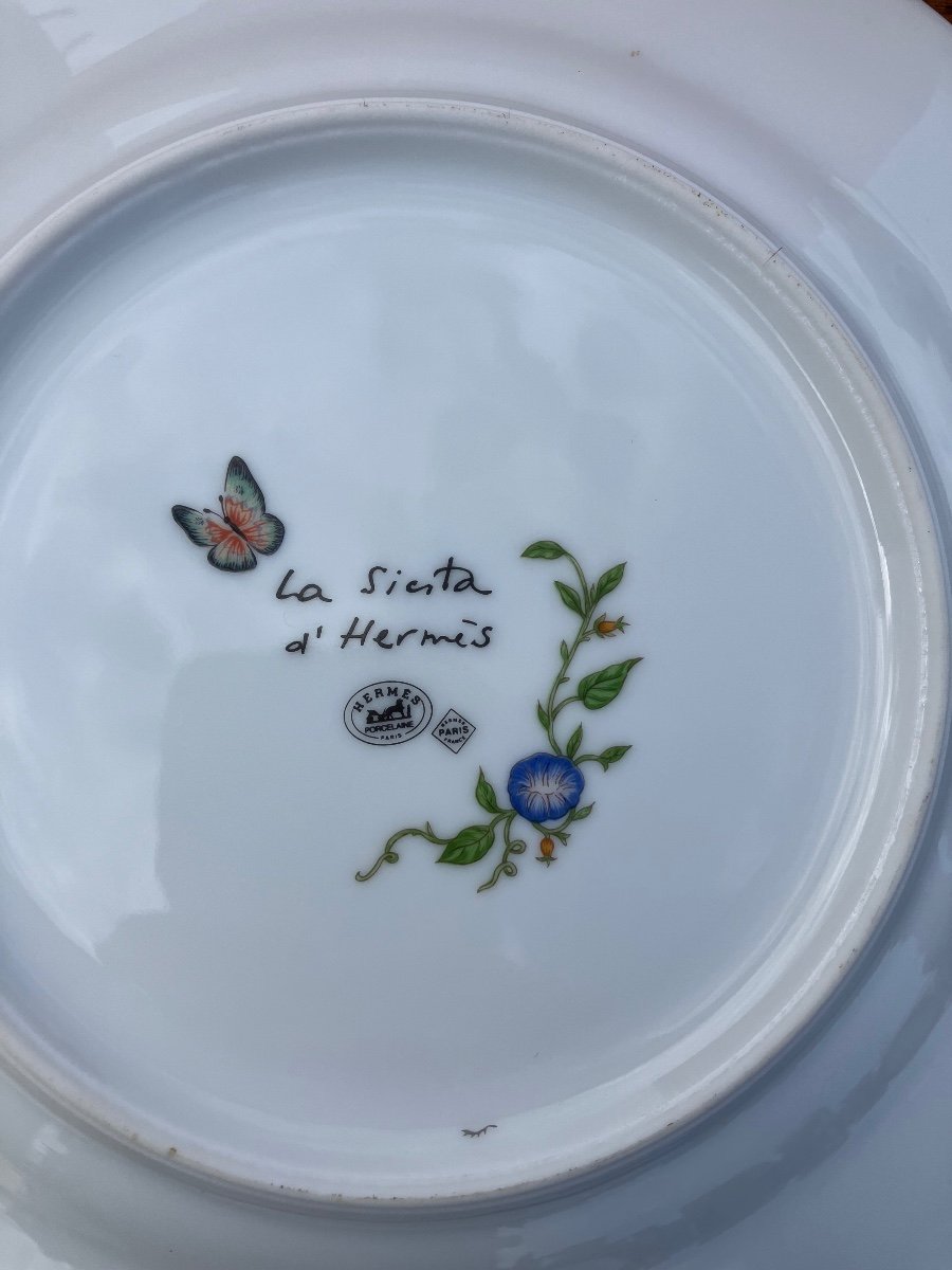 Set Of 6 Hermès La Siesta Porcelain Plates In Their Original Box -photo-1