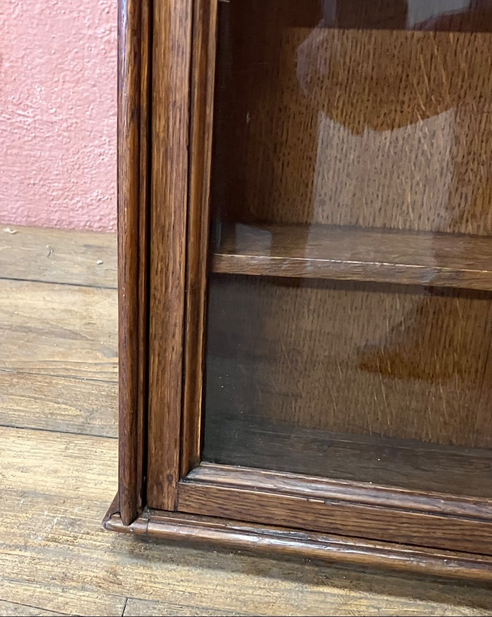 Small Oak Collector's Wall Display Case -photo-1