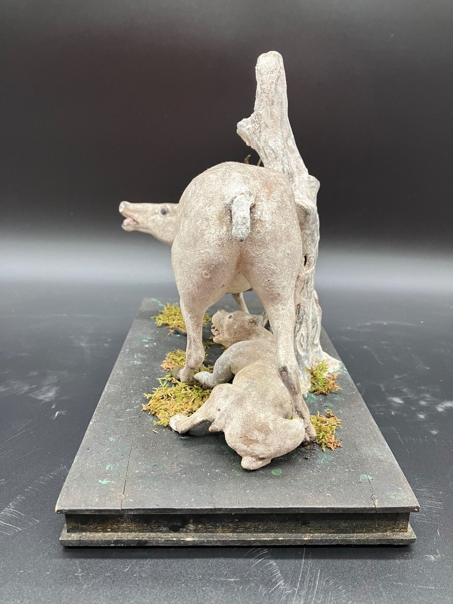 Workshop Model Small Sculpture In Composition On Base With Wheels Deer And Feline -photo-5