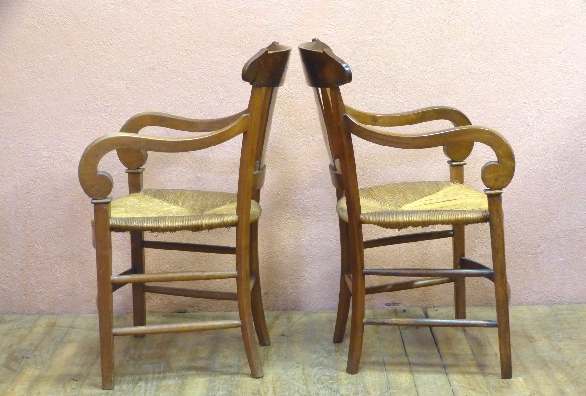 Belle Paire De Fauteuils Paillés En Noyer à Crosse époque 19ème Siècle -photo-1