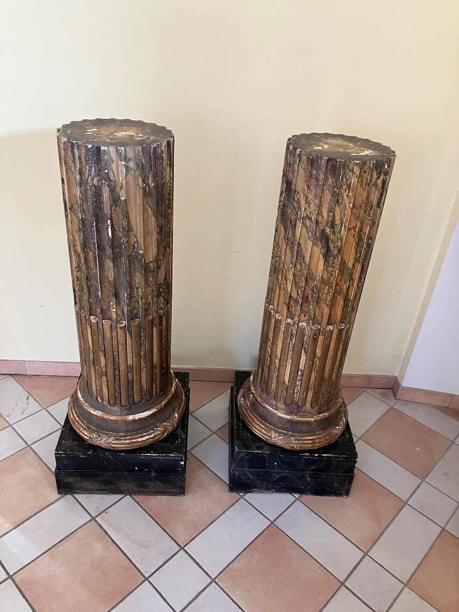 Important Pair Of Louis 16 Columns From The 18th Century In Lacquered And Gilded Wood -photo-1