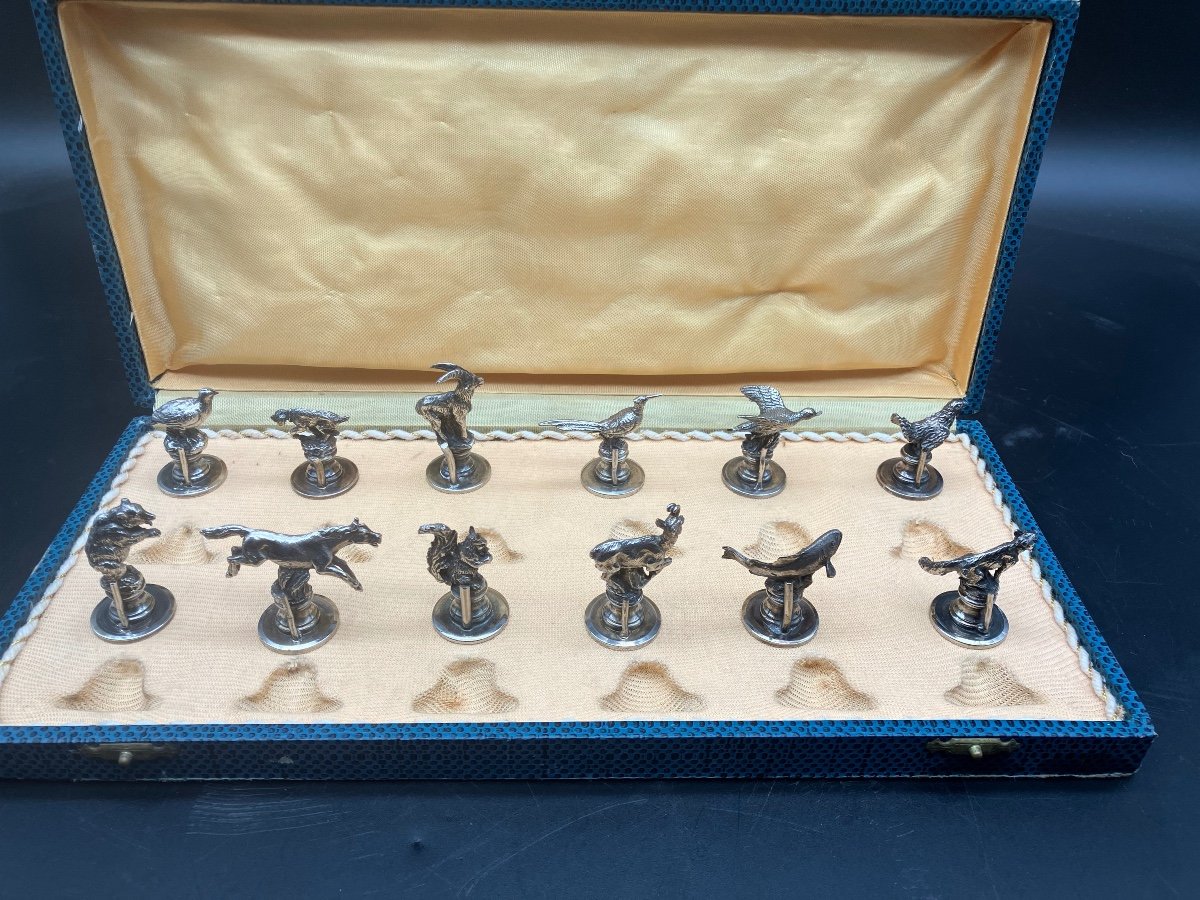 Box Of 12 Silver Metal Animal Menu Holders -photo-4