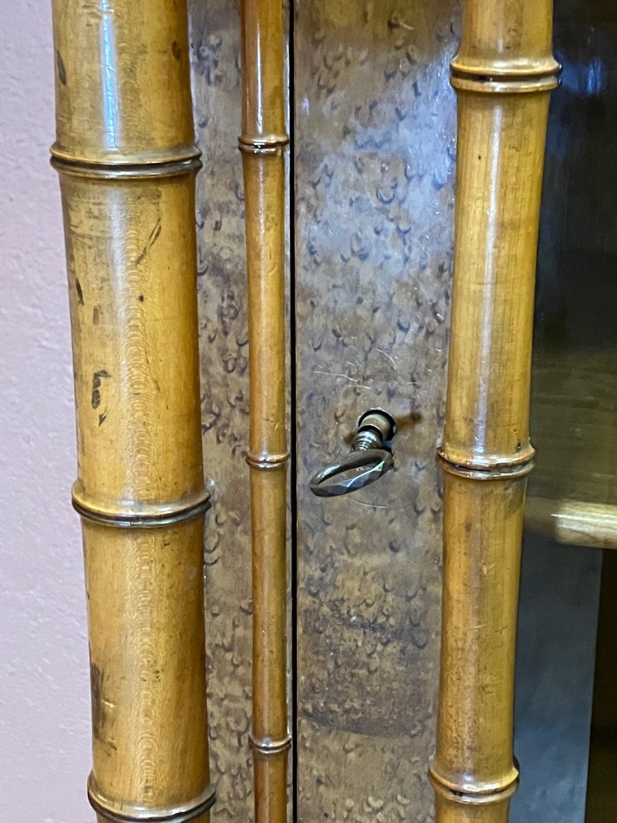 Bamboo Display Cabinet With One Door And One Drawer In Cherry And Speckled Maple -photo-3