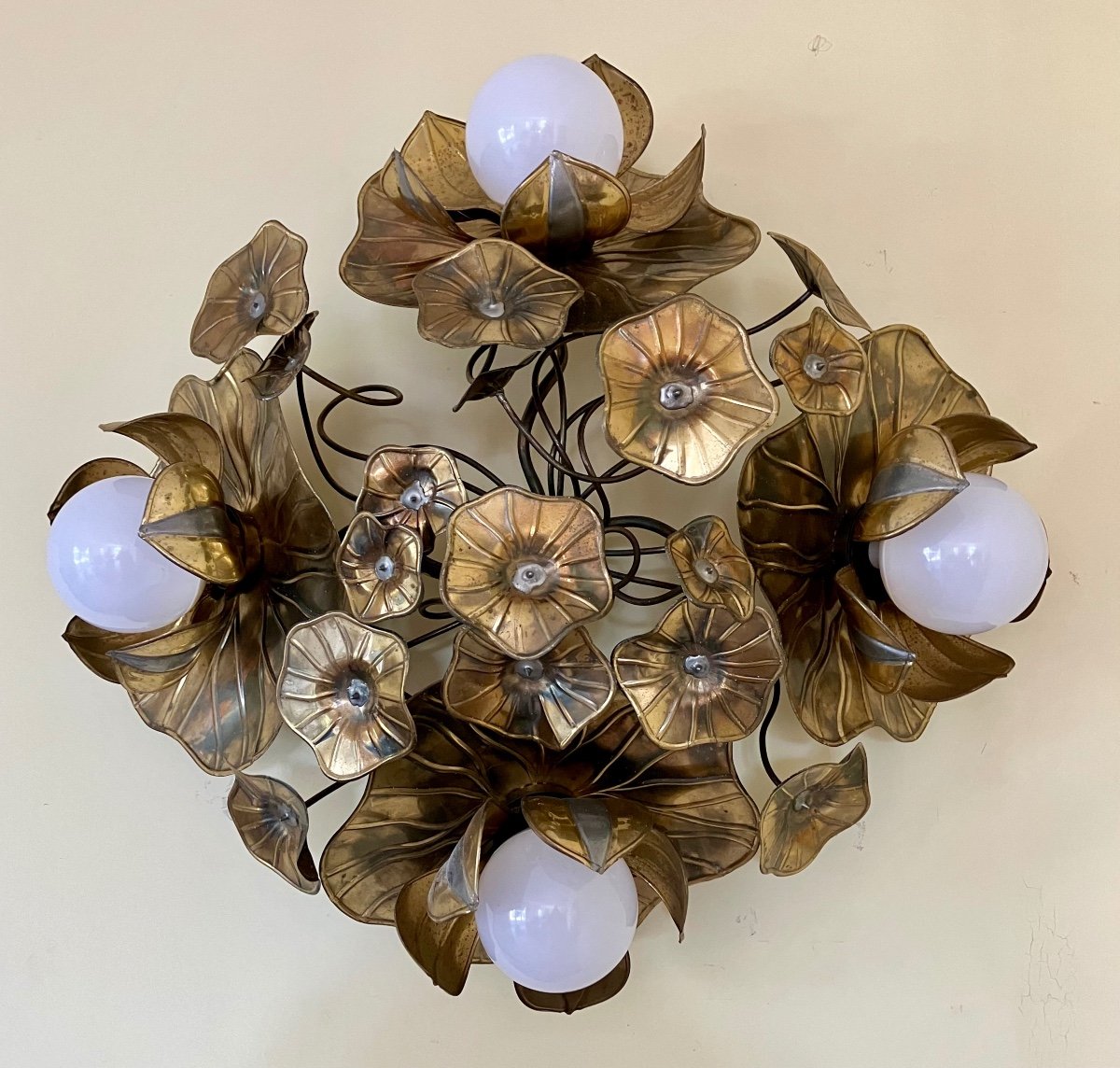 Maison Jansen Pair Of 4-light Flower Ceiling Or Wall Lights Foliage Chandeliers Brass -photo-1