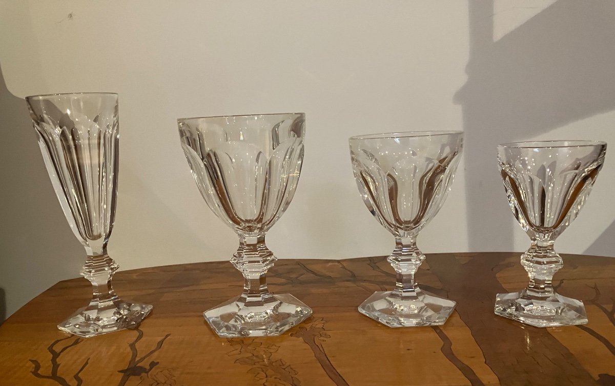 Service Harcourt Baccarat 48 Pièces Verres Et Flûtes Cristal 