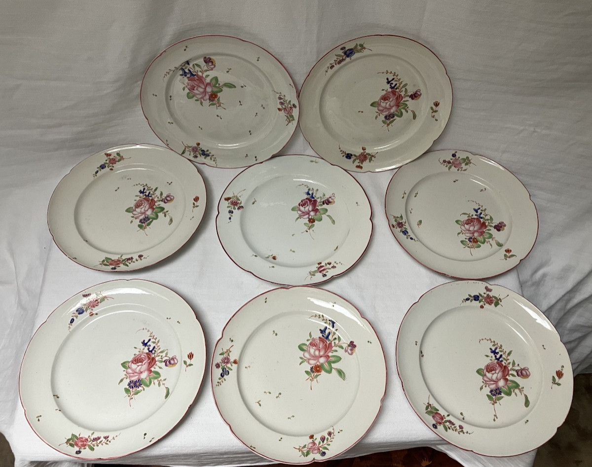 Niderviller Conte De Custine Porcelain 18th Century Set Of 8 Plates With Flower Decor 