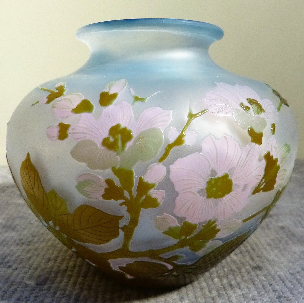 Emile Gallé Japanese Ball Vase With Art Nouveau Apple Blossoms-photo-6