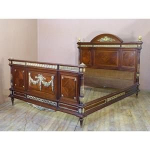 Large Louis XVI Bed In Mahogany Gilded Bronzes Napoleon III Width 150 Cm Interior