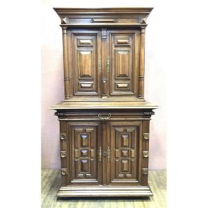 Petit Buffet Renaissance En Noyer H 196 X L 110 Cm époque 19 Eme