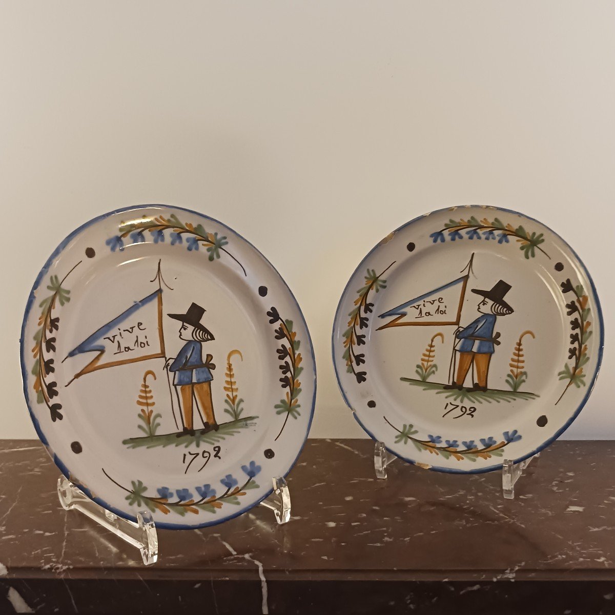 Roanne Sébastien Nicolas Workshop - Pair Of Earthenware Plates With Revolutionary Decor - Captioned And Dated-photo-2