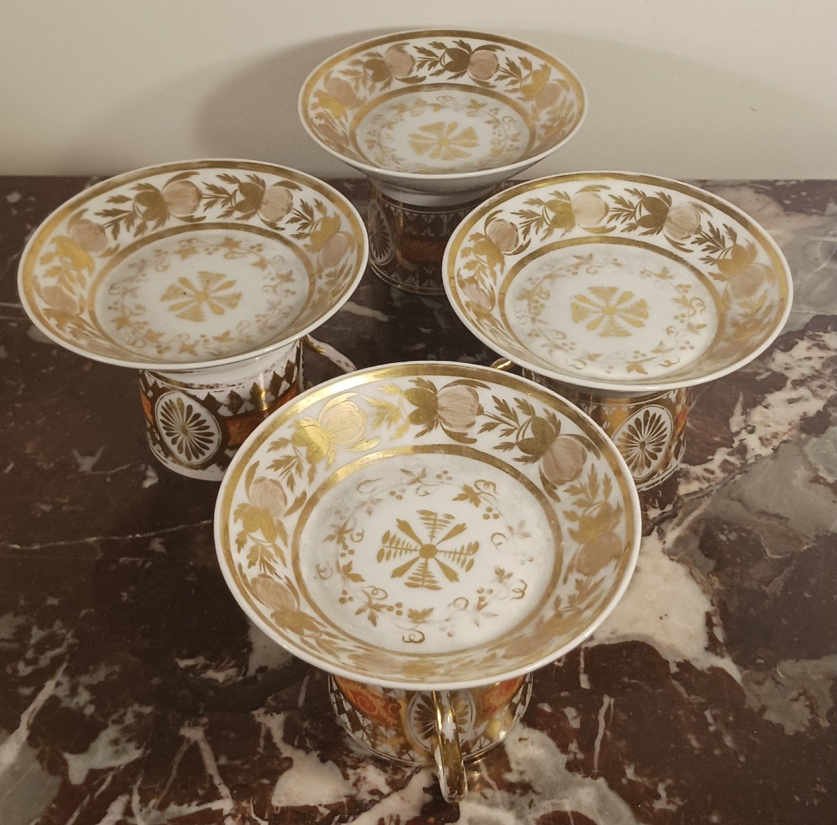 Paris, Revolution Or Empire Period - Set Of 4 Cups Litron And Saucers - Rich Gilded Decoration And Nankin Background-photo-1