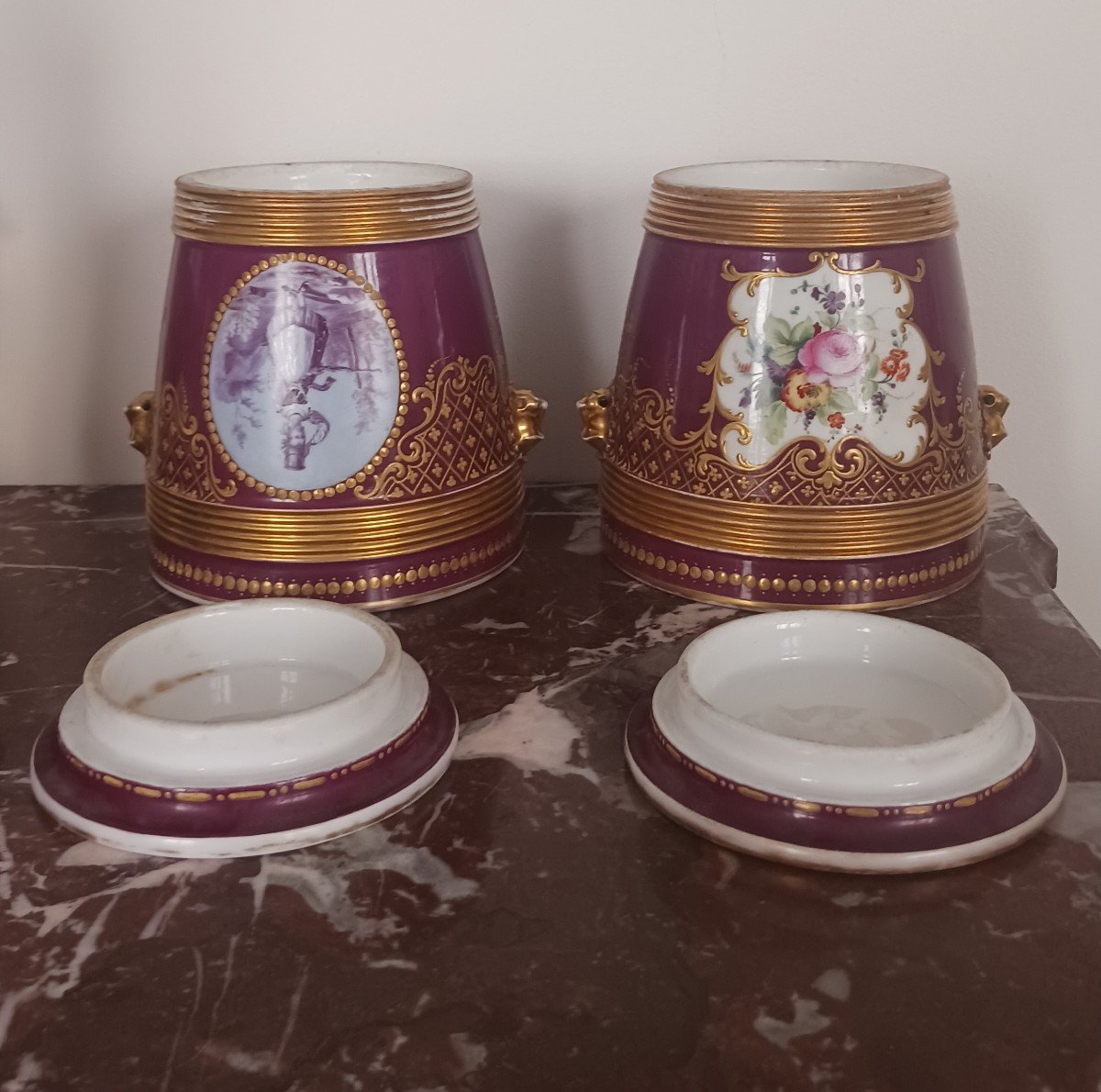 Old Paris, Louis Philippe, Napoleon III Period - Large Pair Of Planters - Violet Background And Rich Decoration-photo-2