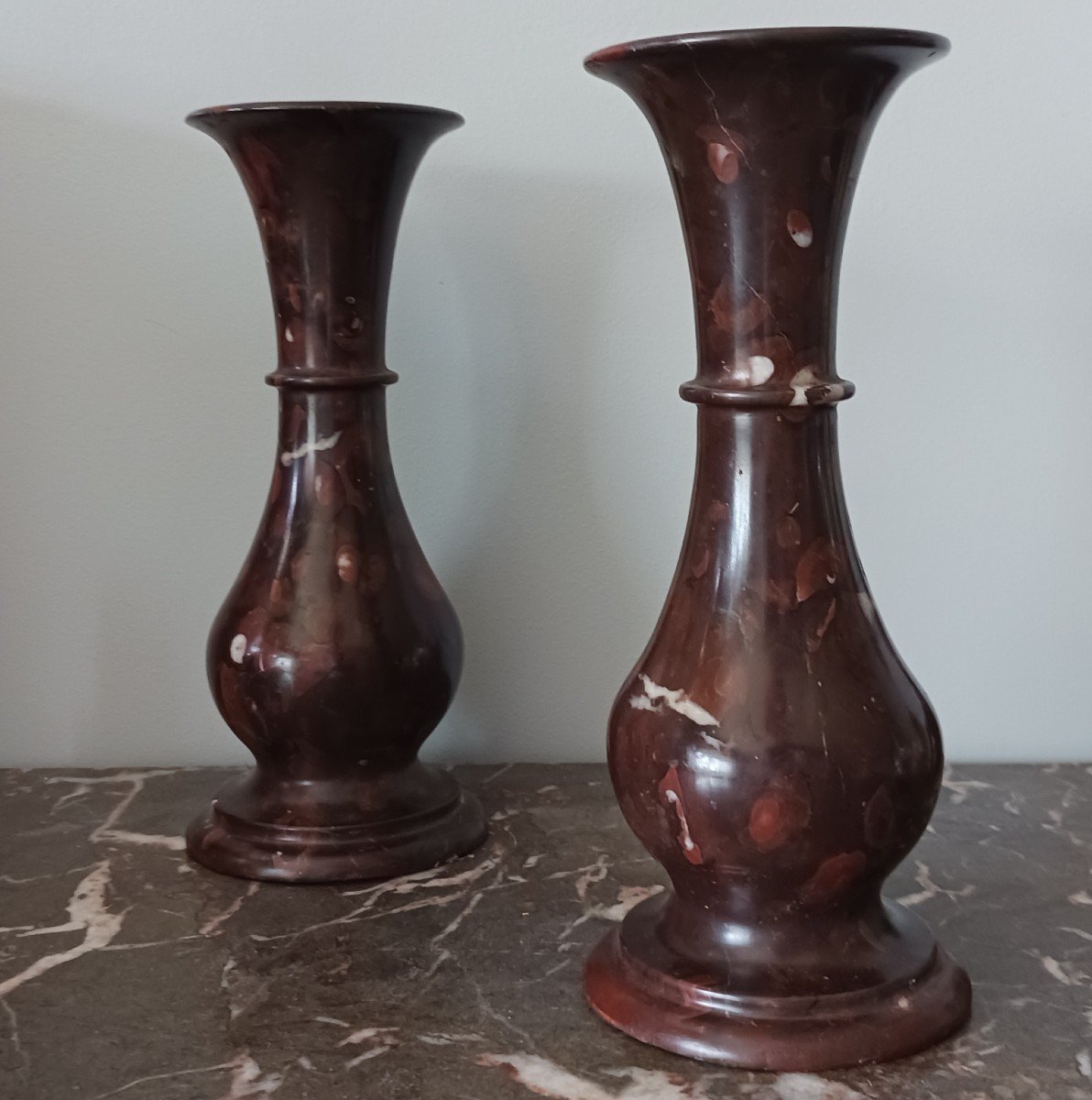 Late 19th Century - Pair Of Baluster Vases In Griotte Marble -photo-4