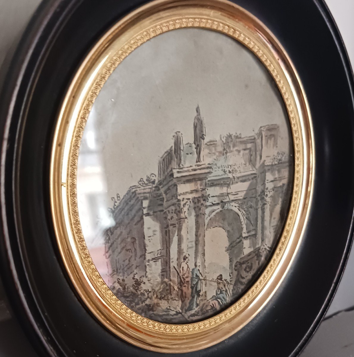 Souvenir Du Grand Tour - Enhanced Medallion, Framed - Animated Ruins Of The Arc De Triomphe-photo-2