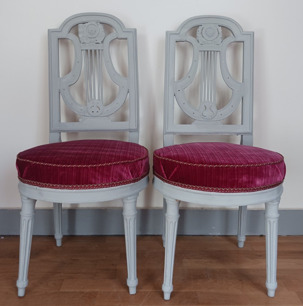 France, Louis XVI Period - Pair Of Lyre Chairs, Relacquered And Maddered Silk Velvet-photo-4