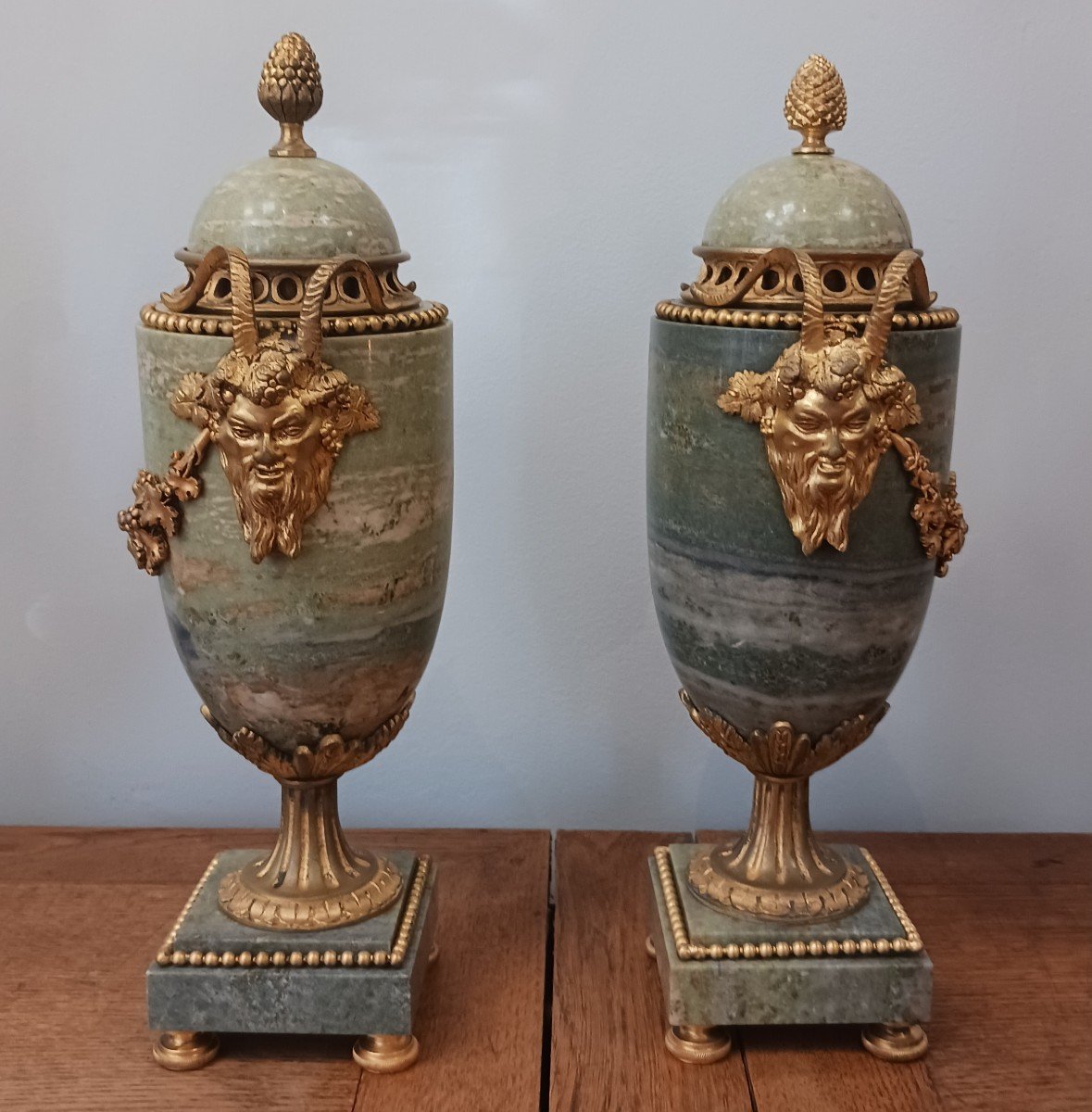 France, Circa 1880 - Pair Of Cassolettes Or Pot Pourris Vases - Green Marble And Gilt Bronze-photo-4