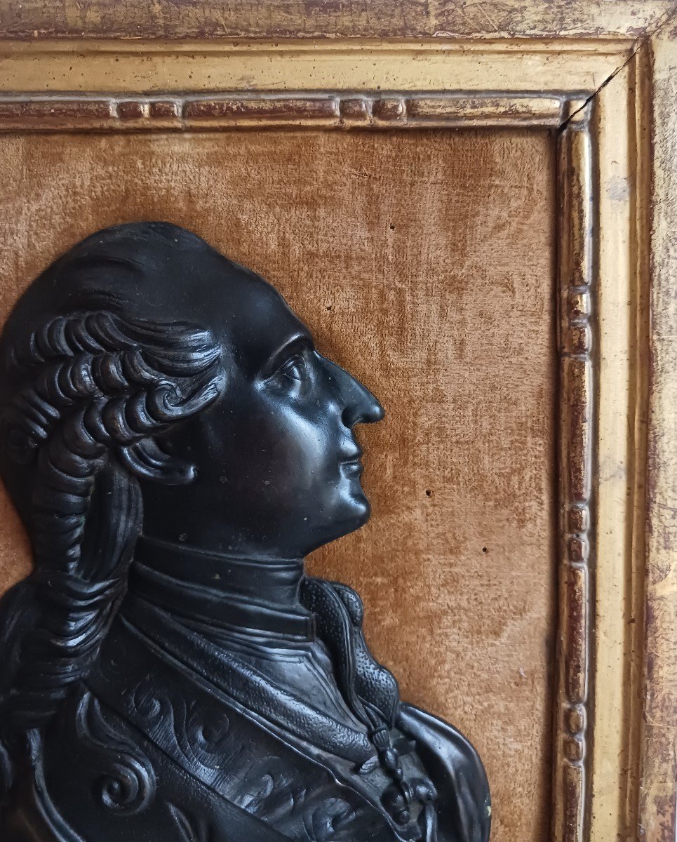 Duvivier, In The Style - Large Bronze Profile Of A Young Louis XVI - Gilded Wooden Frame-photo-6