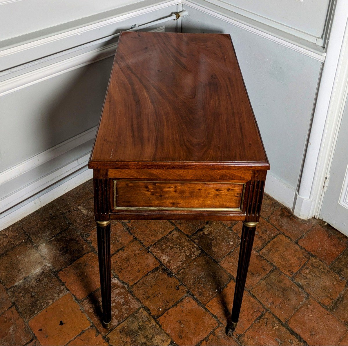 Paris, époque Louis XVI - Toilette d'homme ou coiffeuse en acajou moucheté-photo-7