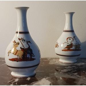 Paris, époque Louis Philippe, Napoléon III - paire de vases soliflores néo classiques - porcelaine