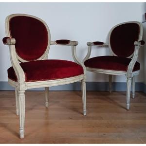 Claude Gorgu, maître en 1770 - paire de fauteuils en cabriolet - restaurés - velours jaspé - numéro d'inventaire