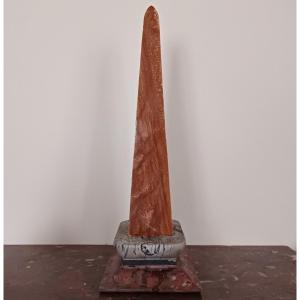 Modern Italian Work - Large Neoclassical Obelisk - Orange-brown Onyx And Two-tone Marble Base