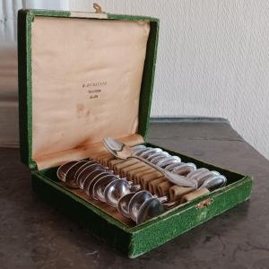 Christofle - coffret de 12 cuillers à dessert - métal argenté