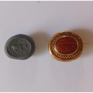 Ancient Rome, Circa 1st Century - Carnelian Intaglio - 19th Century Gold Brooch Setting